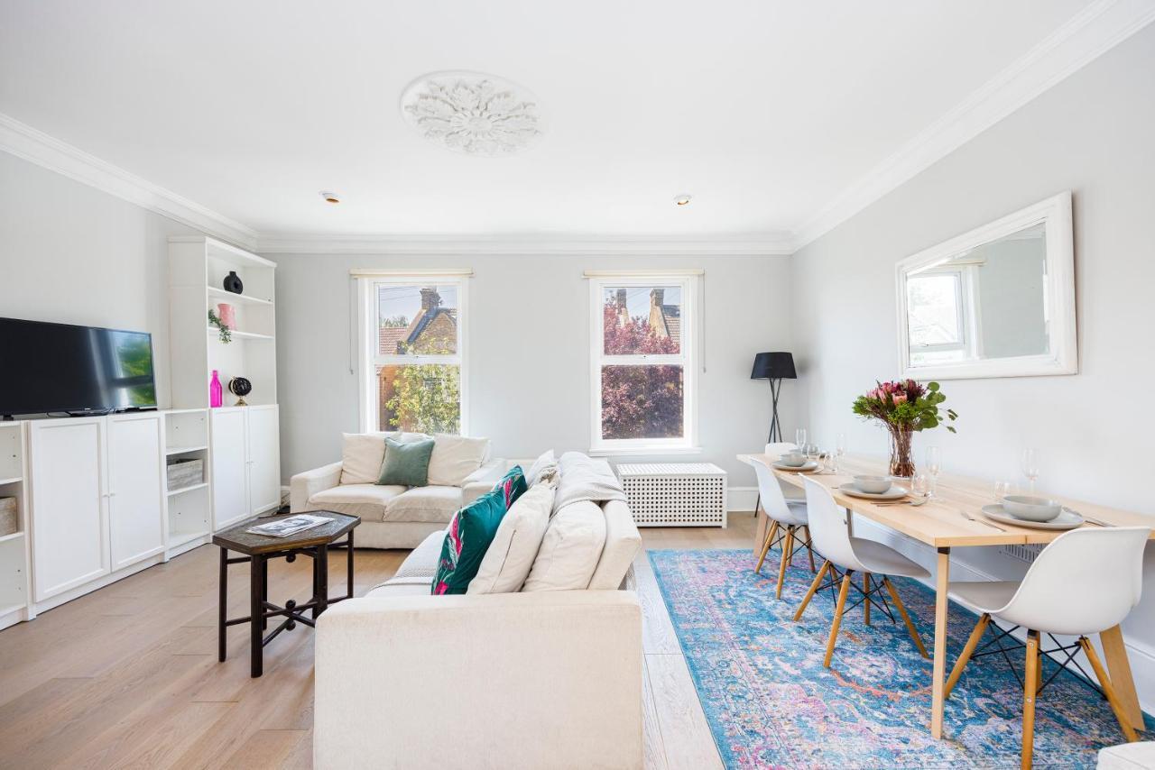 Welcomestay Colliers Wood Two Bed Apartment - Home Away From Home London Eksteriør billede